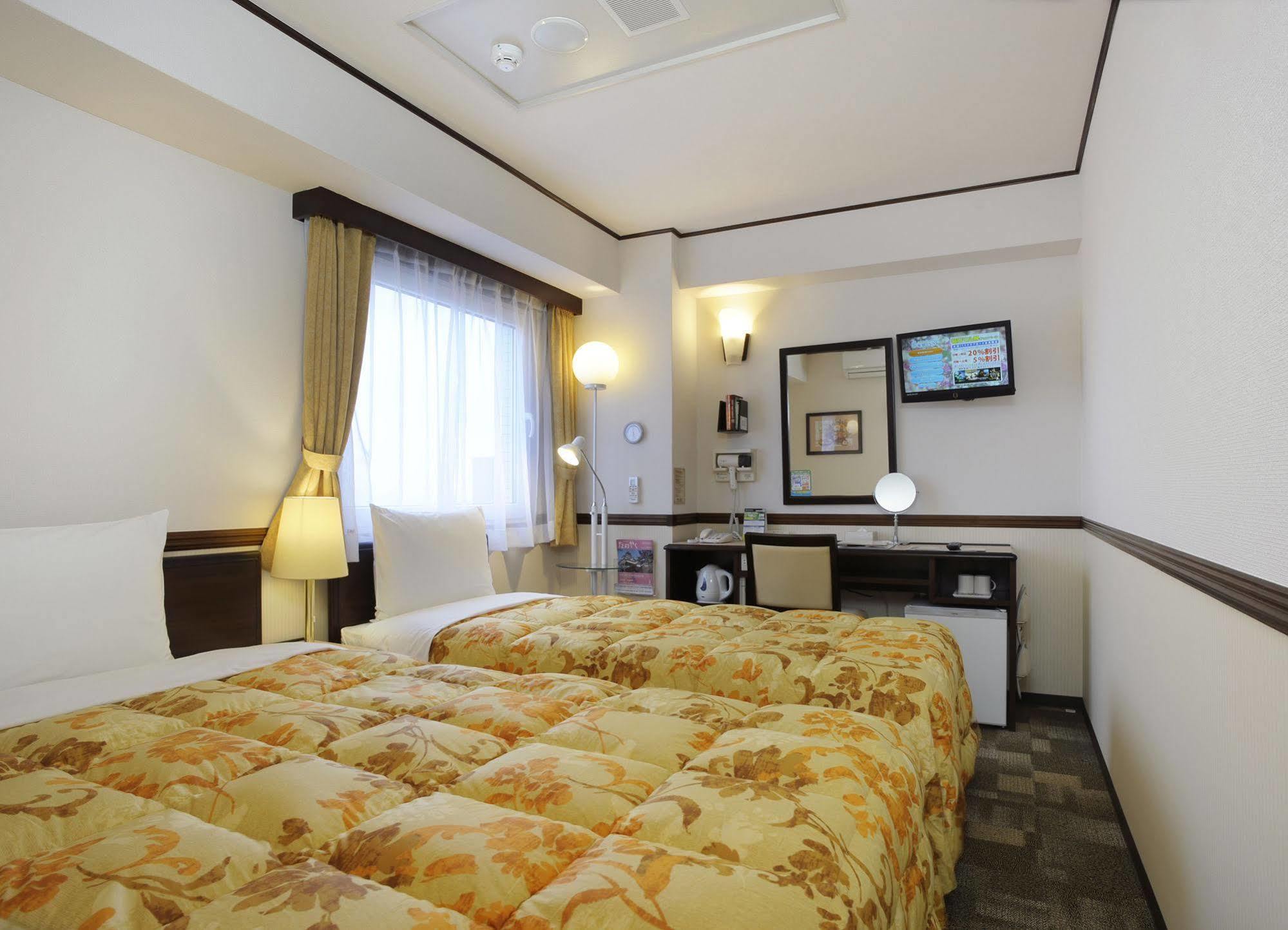 Toyoko Inn Tokyo Akigawa-Eki Kita-Guchi Akiruno Екстериор снимка